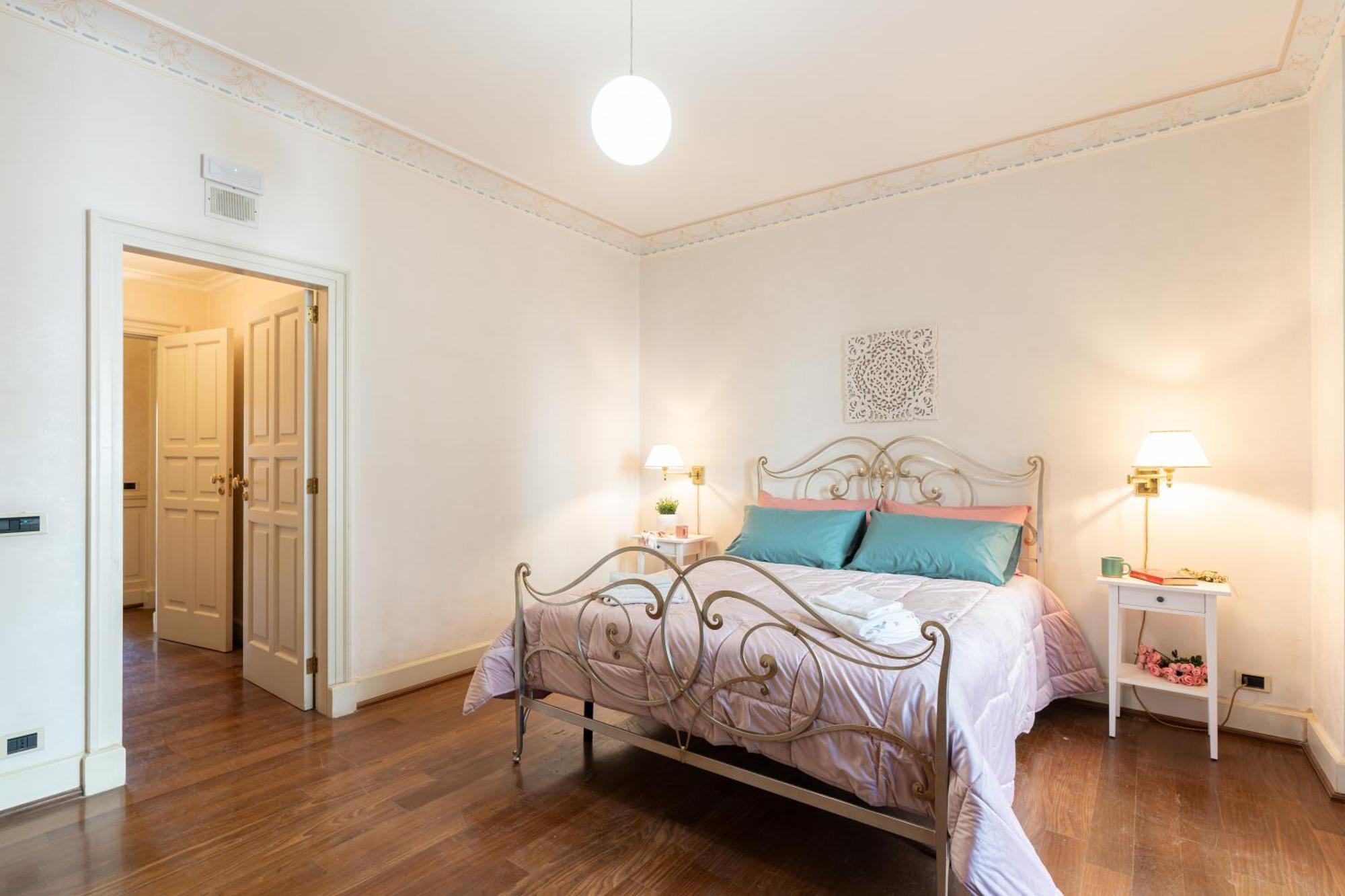 B&B Frida Suite Home Trani Exterior foto